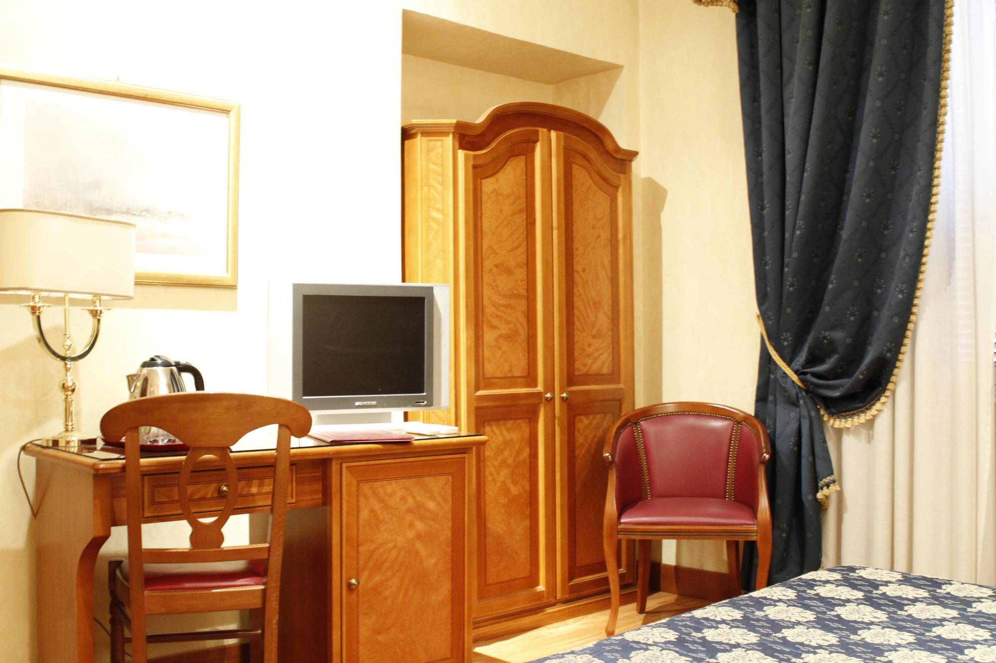 Hotel Genio Roma Dış mekan fotoğraf